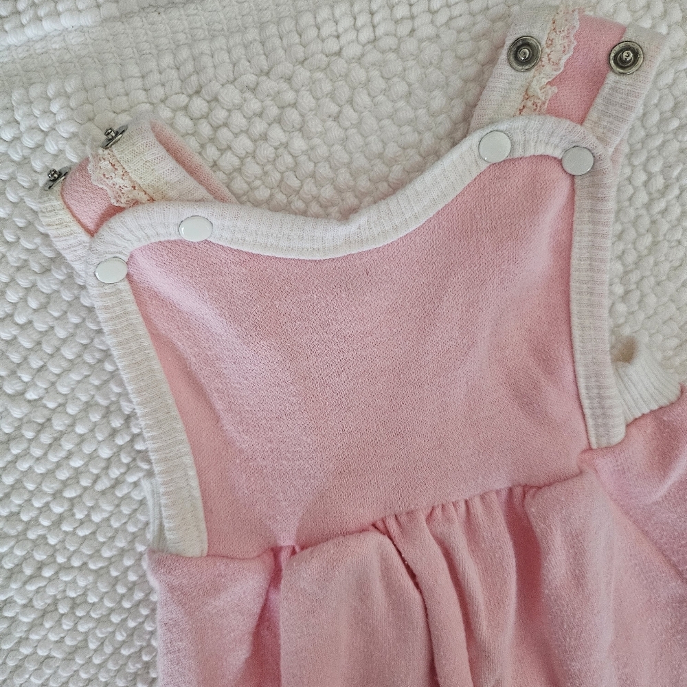 Vintage Buster Brown Baby Girl 3-6 Month Dainty Pink Lace Overall Bubble Romper - Picture 7 of 12